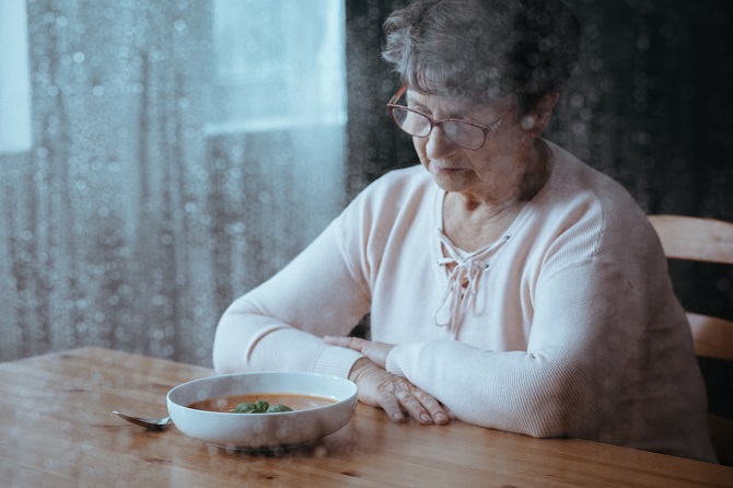 signs-of-nutrient-deficiencies-in-seniors